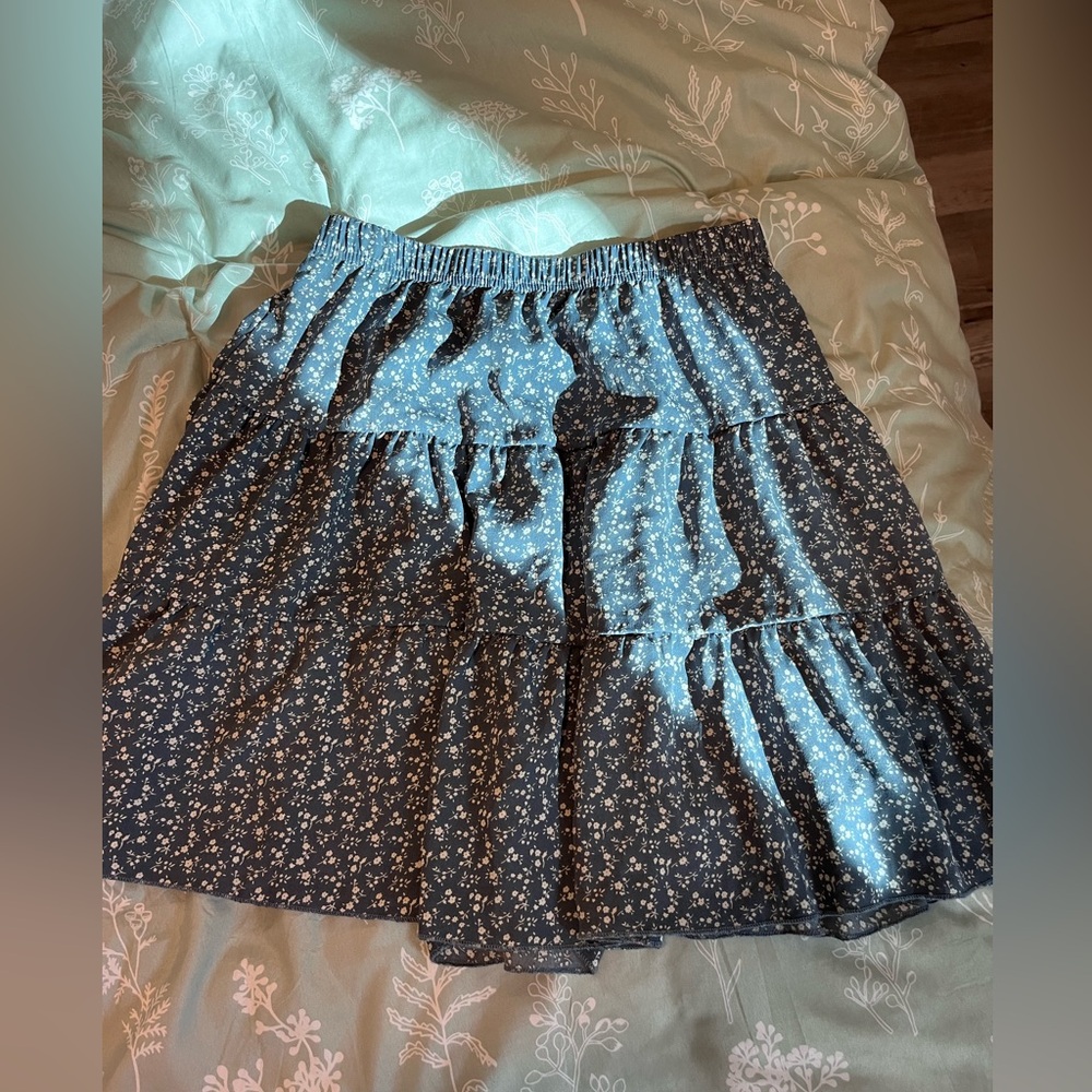 Romwe floral skirt